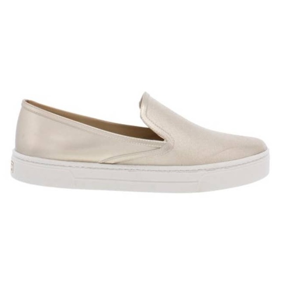 NEW Vince Camuto Womans Marjetta Loafer SNEAKER SLIP ON SHOES NIB IN GOLD - Picture 3 of 4